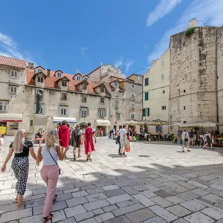 Lutikano Apartamento