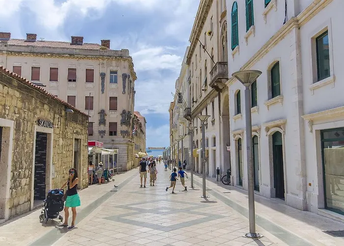 Lutikano * Split